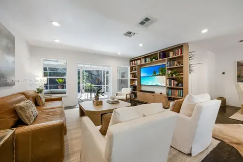 5100 SW 75th Street Miami FL 33143
