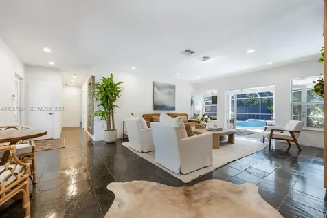 5100 SW 75th Street Miami FL 33143