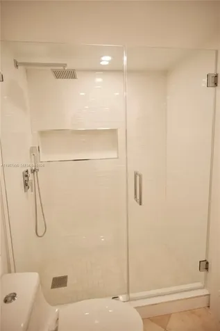 520 Brickell Key Drive Miami FL 33131