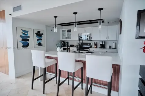 520 Brickell Key Drive Miami FL 33131