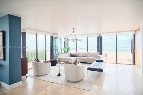 520 Brickell Key Drive Miami FL 33131