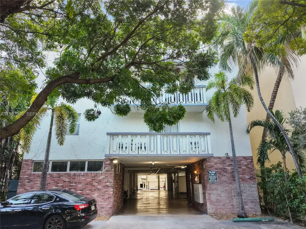 921 Jefferson Avenue Miami Beach FL 33139