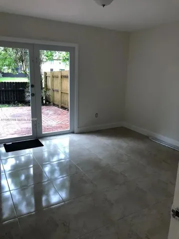 11220 SW 67th Terrace Miami FL 33173