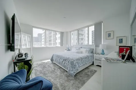 244 Biscayne Boulevard Miami FL 33132