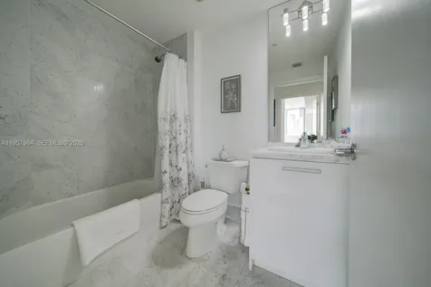 244 Biscayne Boulevard Miami FL 33132