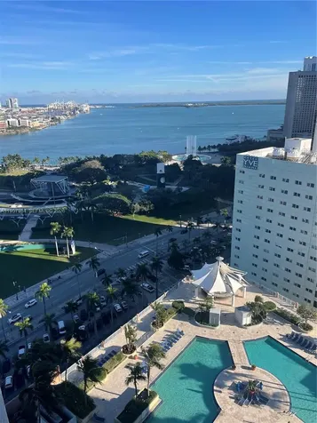 244 Biscayne Boulevard Miami FL 33132