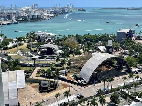 244 Biscayne Boulevard Miami FL 33132