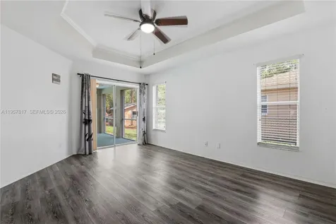 530 7th Street SW Naples FL 34117