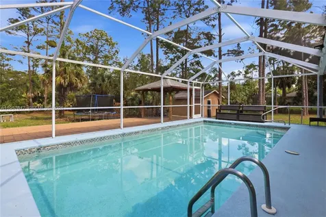 530 7th Street SW Naples FL 34117