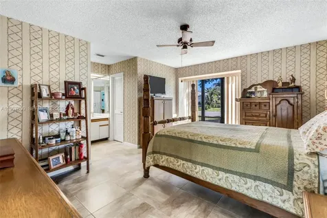 1128 W Rainwood Circle W Palm Beach Gardens FL 33410