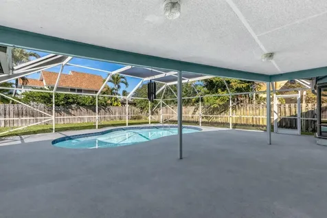 1128 W Rainwood Circle W Palm Beach Gardens FL 33410