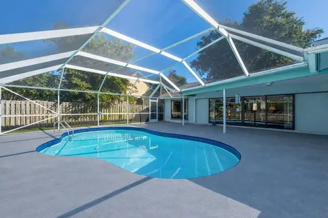 1128 W Rainwood Circle W Palm Beach Gardens FL 33410