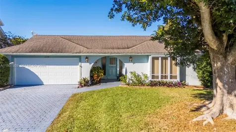 1128 W Rainwood Circle W Palm Beach Gardens FL 33410