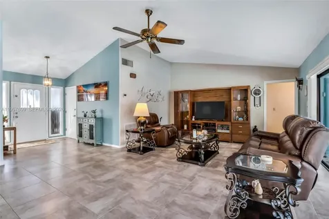 1128 W Rainwood Circle W Palm Beach Gardens FL 33410