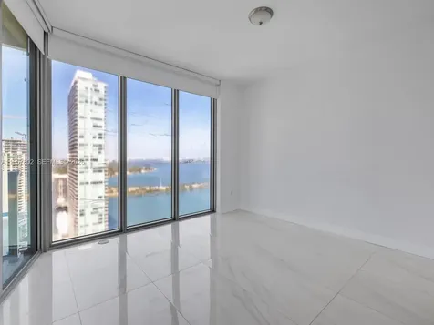 2900 NE 7th Avenue Miami FL 33137