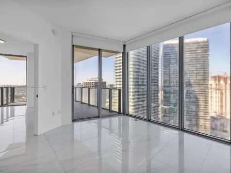 2900 NE 7th Avenue Miami FL 33137