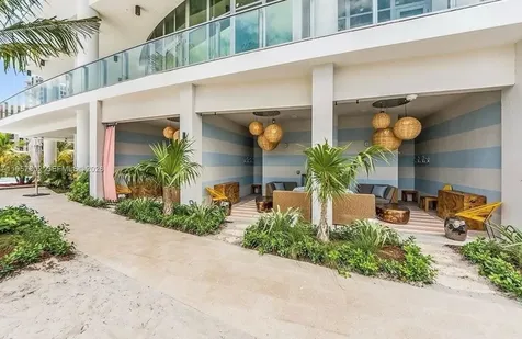 2900 NE 7th Avenue Miami FL 33137