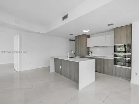 2900 NE 7th Avenue Miami FL 33137
