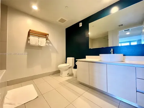 2602 E Hallandale Beach Boulevard Hallandale Beach FL 33009