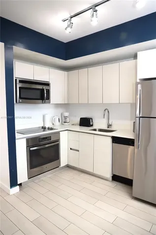 2602 E Hallandale Beach Boulevard Hallandale Beach FL 33009