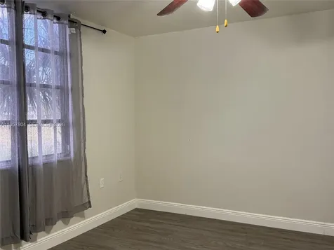 1705 Whitehall Drive Davie FL 33324