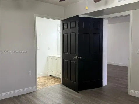 1705 Whitehall Drive Davie FL 33324