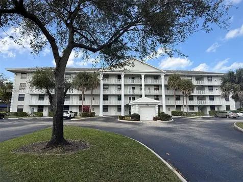 1705 Whitehall Drive Davie FL 33324