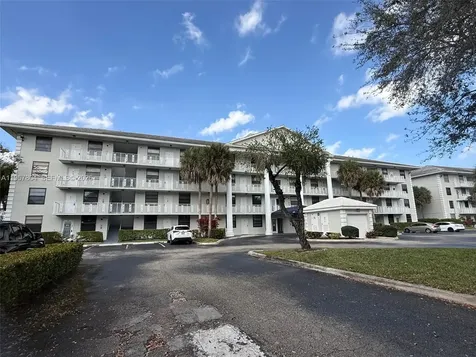 1705 Whitehall Drive Davie FL 33324