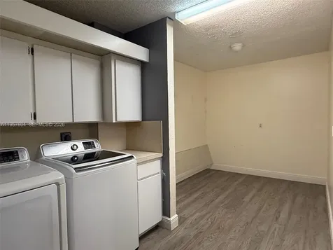 1705 Whitehall Drive Davie FL 33324