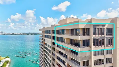 11113 Biscayne Boulevard Miami FL 33181