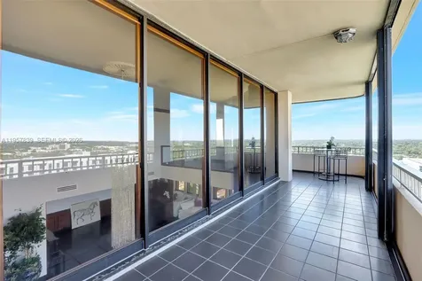 11113 Biscayne Boulevard Miami FL 33181