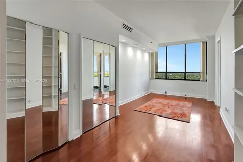 11113 Biscayne Boulevard Miami FL 33181