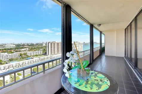 11113 Biscayne Boulevard Miami FL 33181