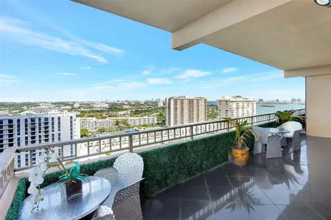 11113 Biscayne Boulevard Miami FL 33181