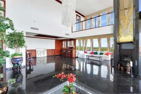 11113 Biscayne Boulevard Miami FL 33181