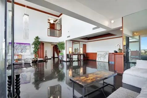 11113 Biscayne Boulevard Miami FL 33181