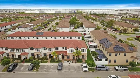 10628 W 33rd Way Hialeah FL 33018