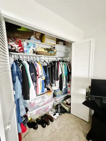 13953 Kendale Lakes Circle Miami FL 33183