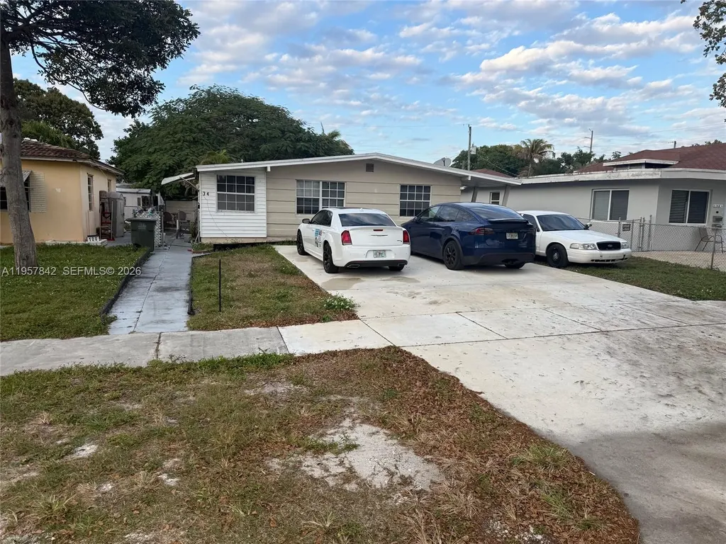 34 SW 5th Street Hallandale Beach FL 33009