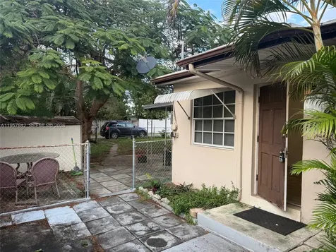 34 SW 5th Street Hallandale Beach FL 33009