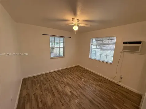 34 SW 5th Street Hallandale Beach FL 33009