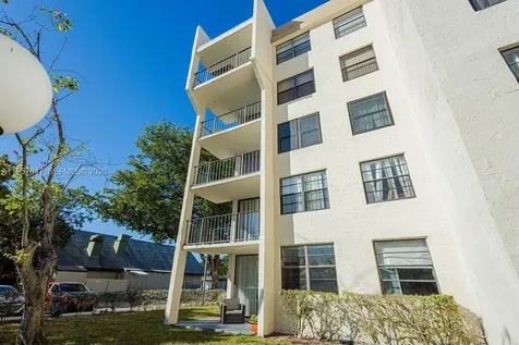 6193 Rock Island Road Tamarac FL 33319