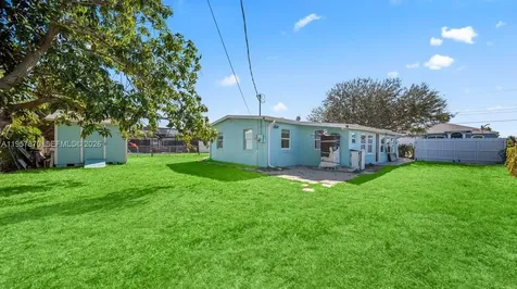 170 Poinsettia Circle NE Port Charlotte FL 33952