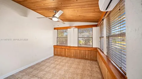 170 Poinsettia Circle NE Port Charlotte FL 33952