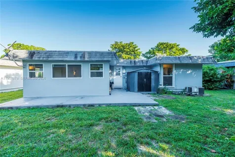 7302 NW 65th Street Tamarac FL 33321