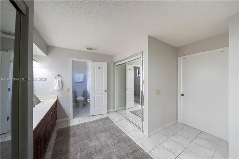 15552 SW 48th Street Miami FL 33185