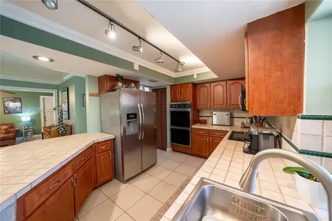 15552 SW 48th Street Miami FL 33185