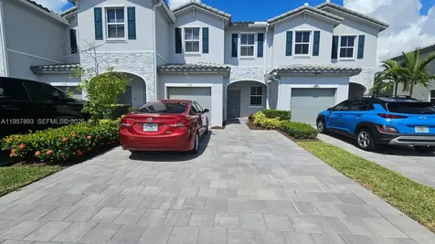1146 SE 26th Terrace Homestead FL 33035
