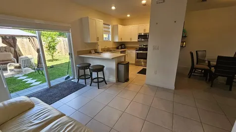 1146 SE 26th Terrace Homestead FL 33035