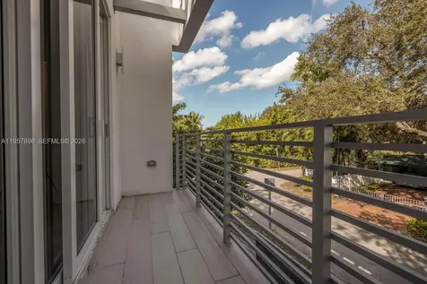 2851 SW 33rd Court Miami FL 33133